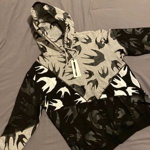 Alexander McQueen Swallow Pattern Hooded Long Sleeves Colorblock Hoodie